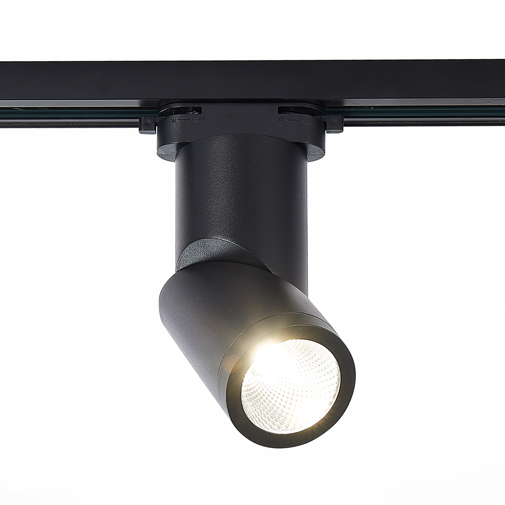 ST650.436.10 Св-к трек. Черный LED 1*10W 3000K 800Lm Ra>90 38° IP20 D60xH190 165-265V БЭЙС
